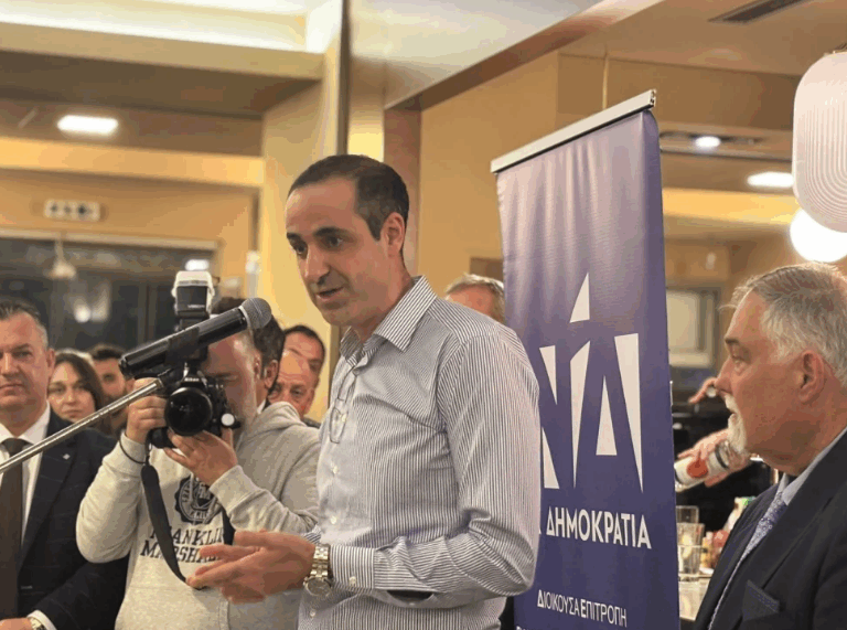 γρηγόρης-δημητριάδης-στην-κοπή-πίτας-1546594