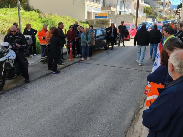 παράσταση-διαμαρτυρίας-σε-αποκεντρω-1551245