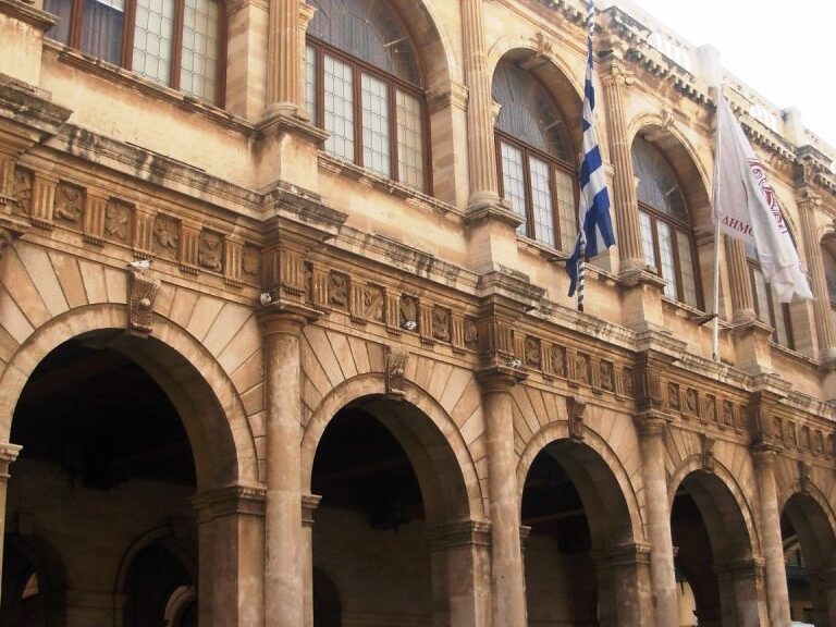 δήμος-ηρακλείου-αντί-για-δικαστικό-μέ-1551397