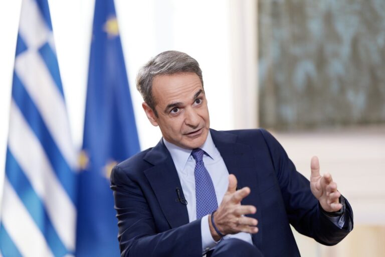 άρση-μονιμότητας-ο-μητσοτάκης-μας-γυρ-1542661