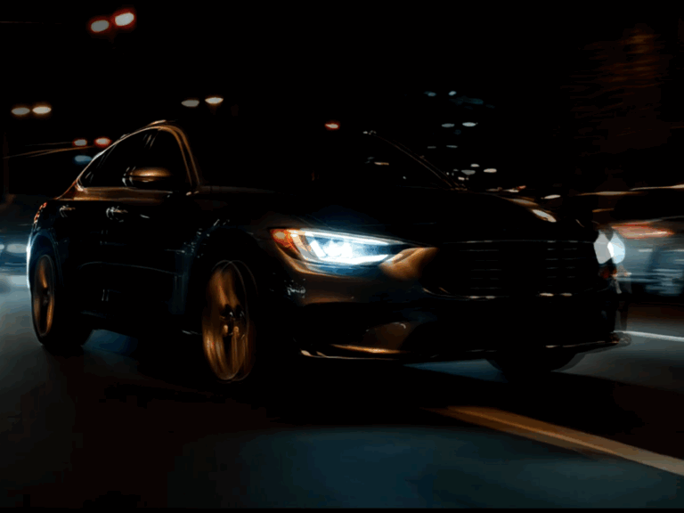 ποιος-οδηγεί-απόψε-το-κοινωνικό-μήν-1547893