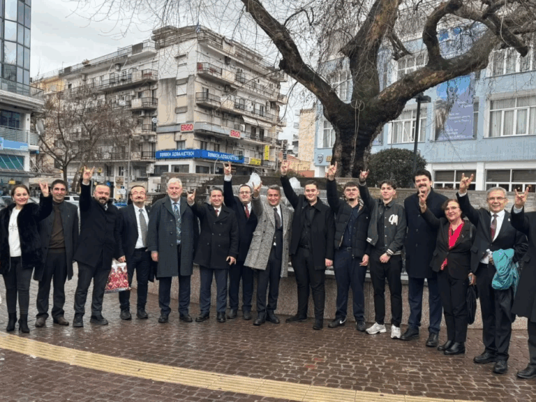 στη-βουλή-οι-προκλητικές-περιοδείες-τ-1548507