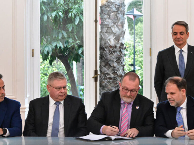 έπεσαν-οι-υπογραφές-της-ελλάδας-με-τ-1547030