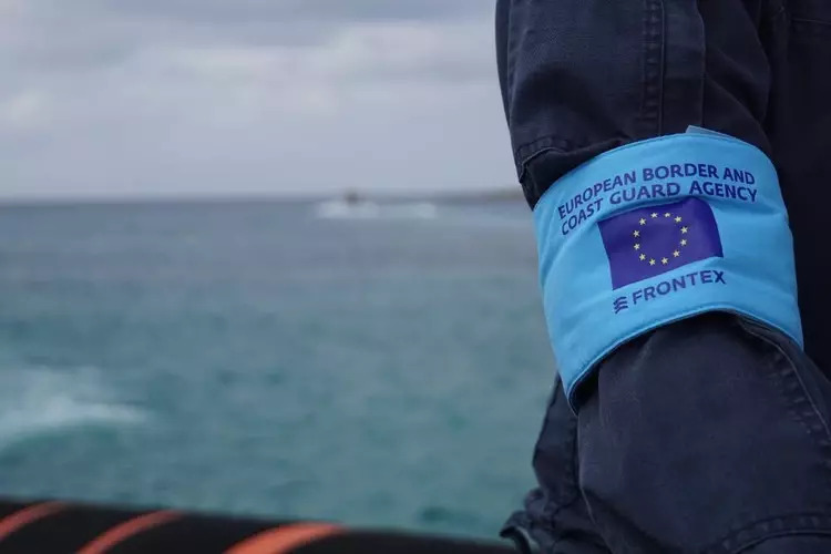 καστελόριζο-βυθίστηκε-σκάφος-της-frontex-1558901