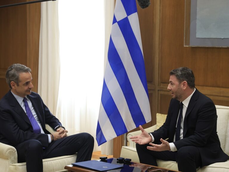 συνάντηση-μητσοτάκη-ανδρουλάκη-για-1553139