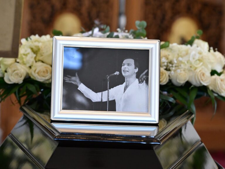 σήμερα-η-κηδεία-του-γιώργου-μαρίνου-1557735