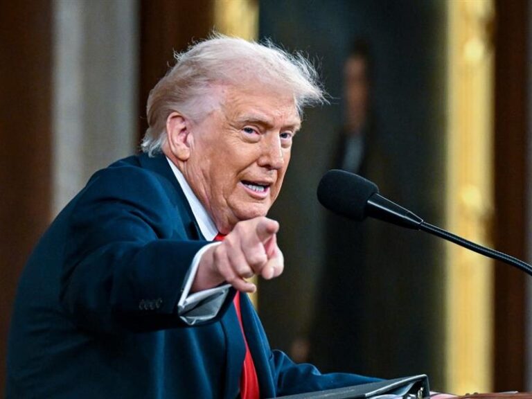 τραμπ-tο-μεγάλο-κύμα-επιθέσεων-έρχεται-1552752