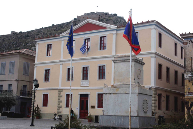 περιστατικό-λεκτικής-βίας-και-εκφοβι-1557207