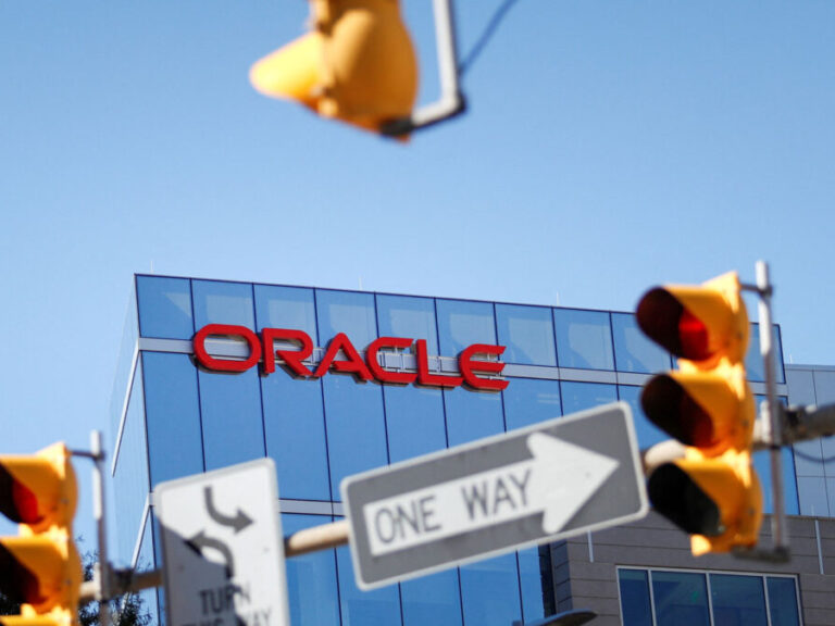 oracle-απέλυσε-με-ένα-email-χιλιάδες-εργαζόμενο-1566785