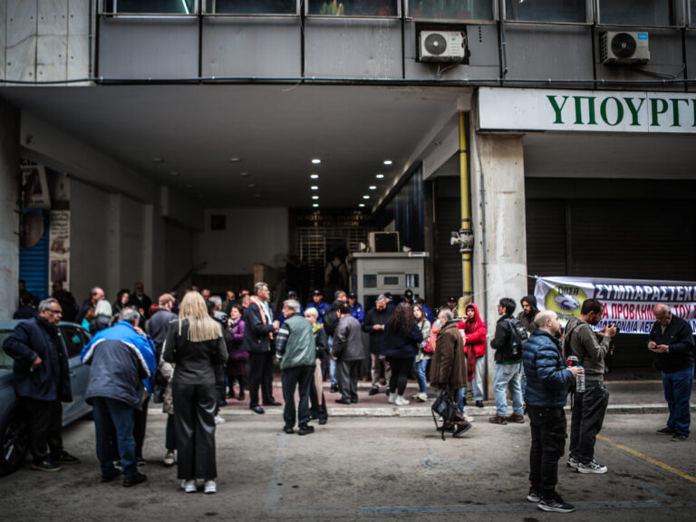 λέσβος-απελπισία-μετά-τη-συνάντηση-στ-1572986