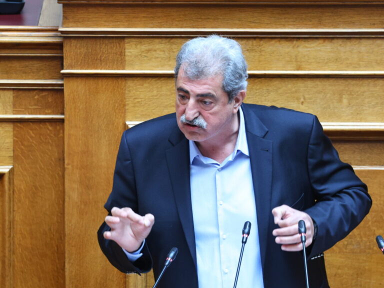 πολάκης-σε-παπασταύρου-τσάφο-είστε-π-1579075