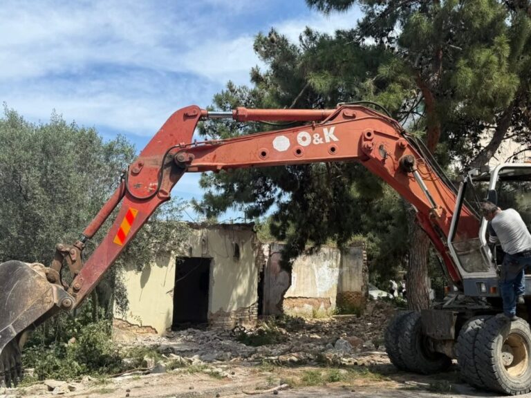 δήμος-κατεδάφισε-αυθαίρετα-μετά-από-ο-1573988