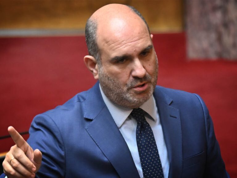 αρχική-1573133