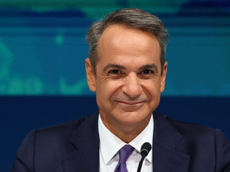 live-η-έναρξη-του-16ου-συνεδρίου-της-νδ-με-ομ-1575912