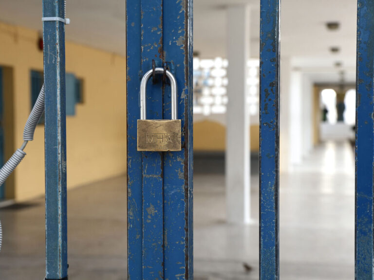 λουκέτο-σε-δημοτικό-σχολείο-λόγω-βλ-1566772