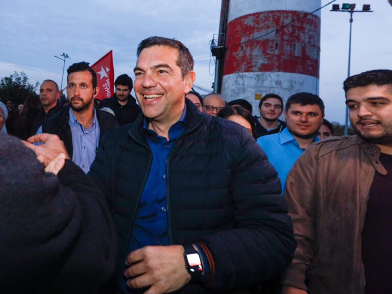 οι-δυσκολίες-του-τσίπρα-με-τους-βουλευ-1576726