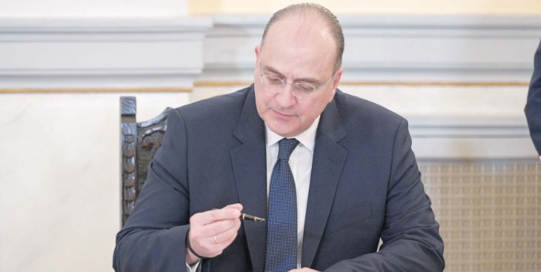 παραιτήθηκε-ο-λαζαρίδης-πορεύτηκα-μ-1573278