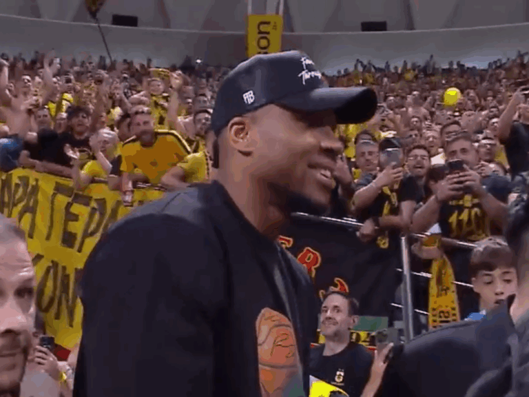 αντετοκούνμπο-στο-αλεξάνδρειο-το-σύν-1576759