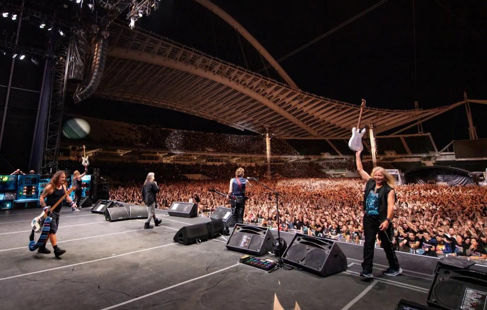 Οι Iron Maiden απογείωσαν την Αθήνα μπροστά σε 50.000 θεατές -  Aftodioikisi.gr