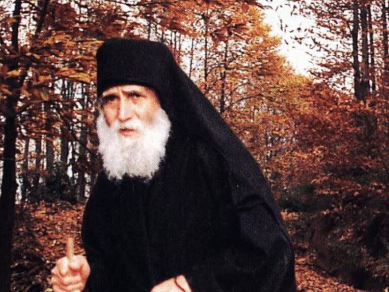 επιτήδειοι-ζωντανεύουν-τον-άγιο-πα-1580687