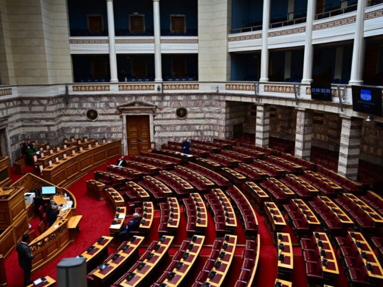 στη-βουλή-η-τροπολογία-για-εξπρές-εκδί-1586906