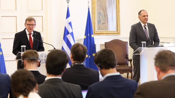 κοινή-δήλωση-συνεργασίας-των-υπεξ-ε-1580327