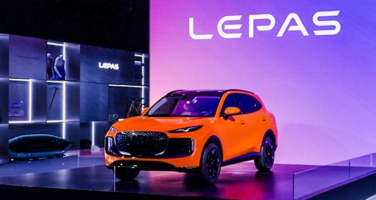 lepas-στην-ελλάδα-η-νέα-μάρκα-λουξ-αυτοκινή-1585346
