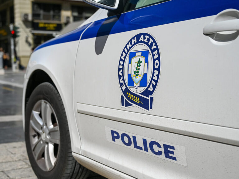 πάτρα-τροχαίο-με-πέντε-οχήματα-στο-κέν-1600716