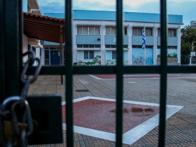 μαχαίρωσαν-13χρονο-έξω-από-δημοτικό-σχο-1600196