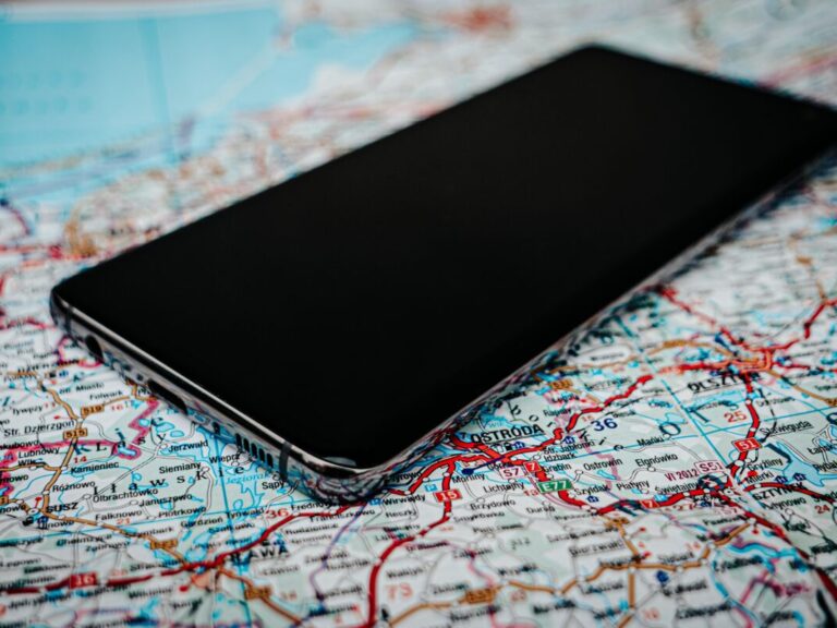 ποια-χώρα-απαγορεύει-τα-smartphone-στους-δημοσ-1600602