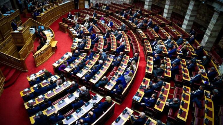 στη-βουλή-η-διακοπή-του-προγράμματος-1603584