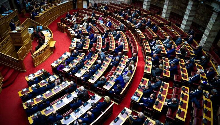 βουλή-ψηφίστηκε-η-τροπολογία-για-τα-δά-1603584