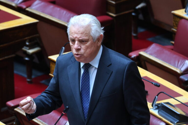 γ-βλάχος-προς-κ-μητσοτάκη-ζητά-όλα-τα-σ-1615688