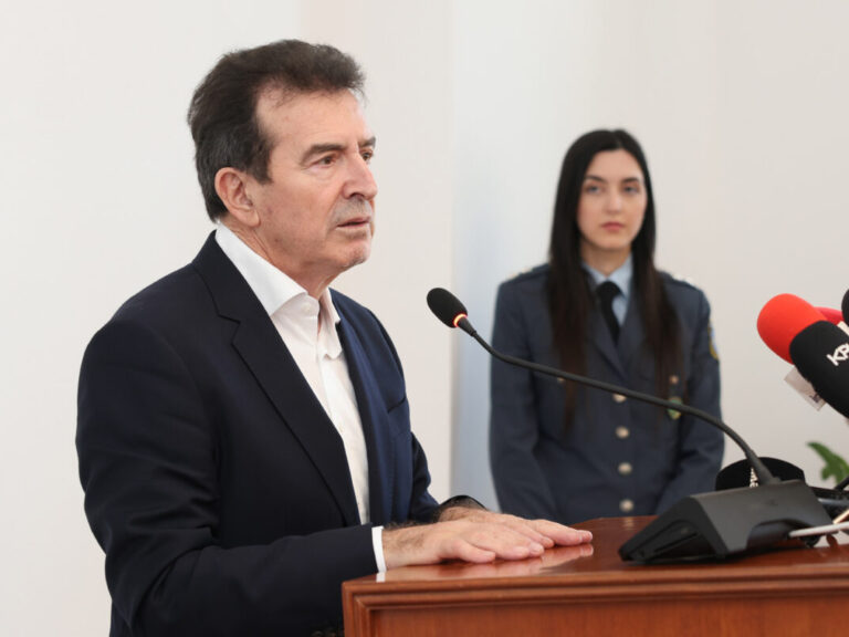 χρυσοχοΐδης-για-επιθέσεις-σε-θεσσαλο-1610478