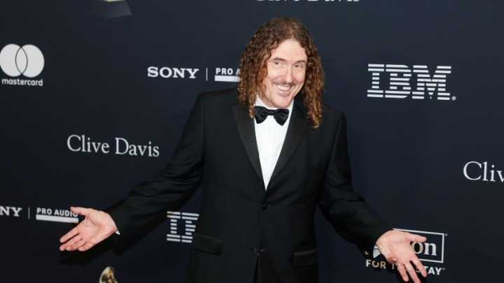 ο-weird-al-yankovic-απέρριψε-προσφορά-1-εκ-δολαρίω-1616560