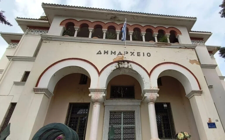 καταγγελία-καρατόμησαν-διευθύντρια-1626675