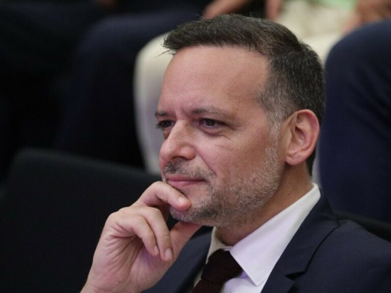 ο-δούκας-εκνεύρισε-το-εξαπτέρυγο-της-1620594